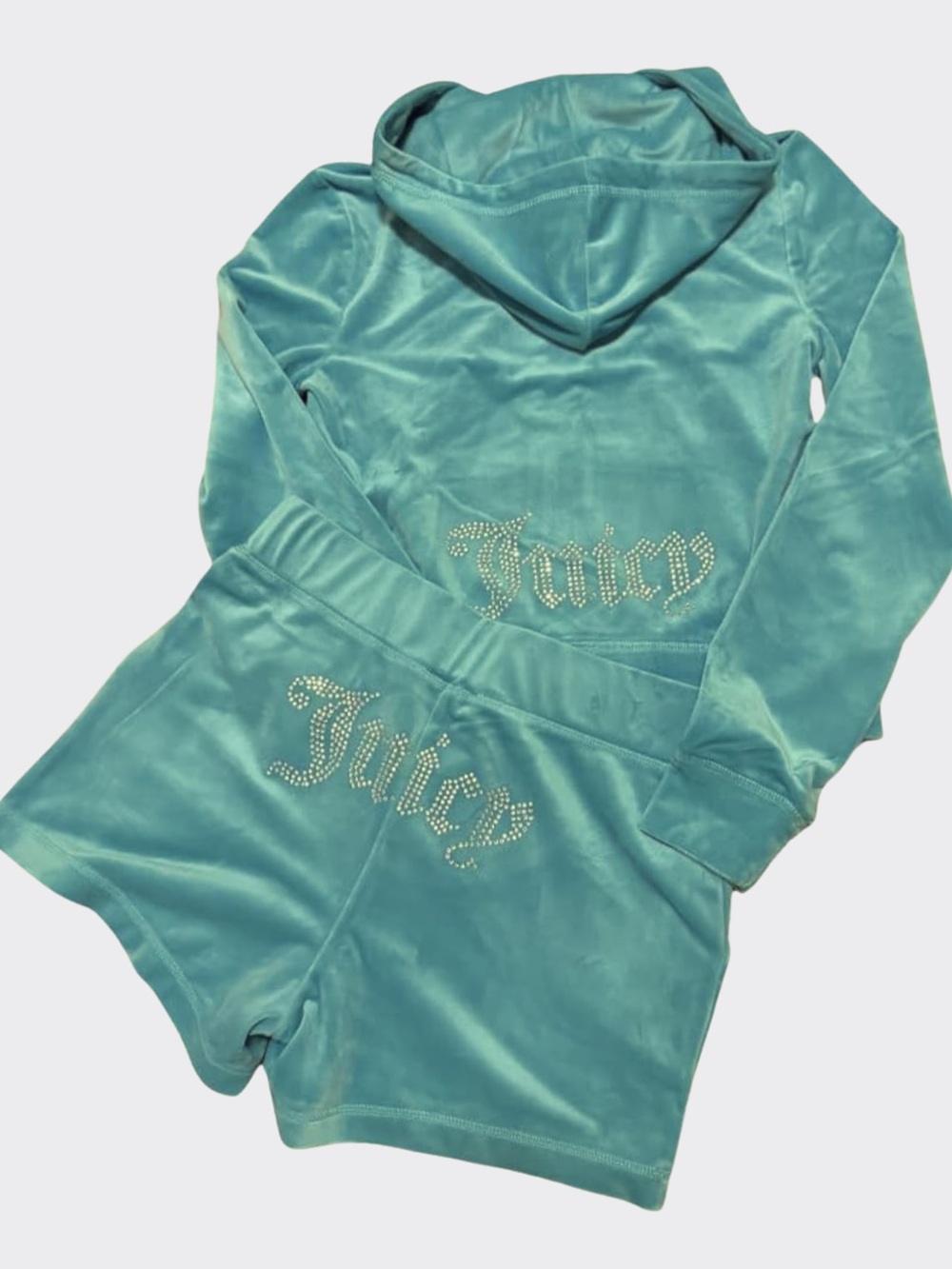 NWT Vintage Y2K Juicy Couture Velour 2Piece
Lounge Jacket Short Set Coastal Teal